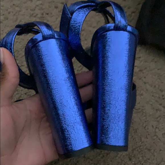 Saint Laurent Farrah 80 Sandals - Picture 6 of 7